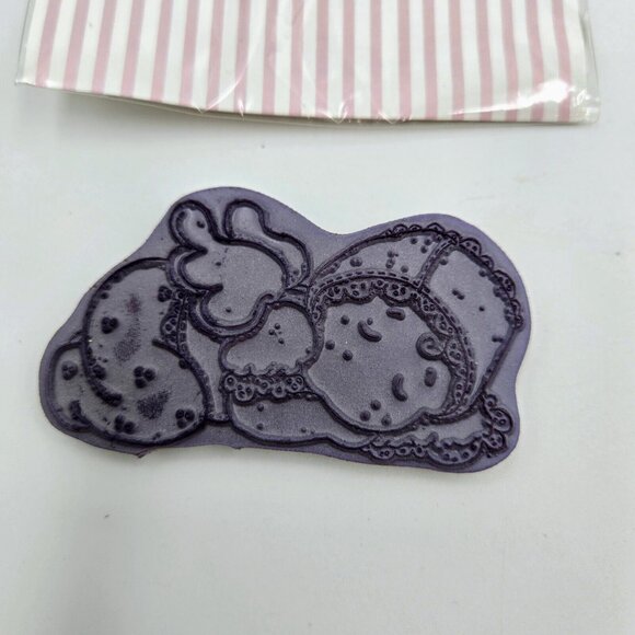 Magnolia Tilda Cling Rubber Stamps Spreads Love Glittering Tilda Sleeping Baby - Picture 13 of 16